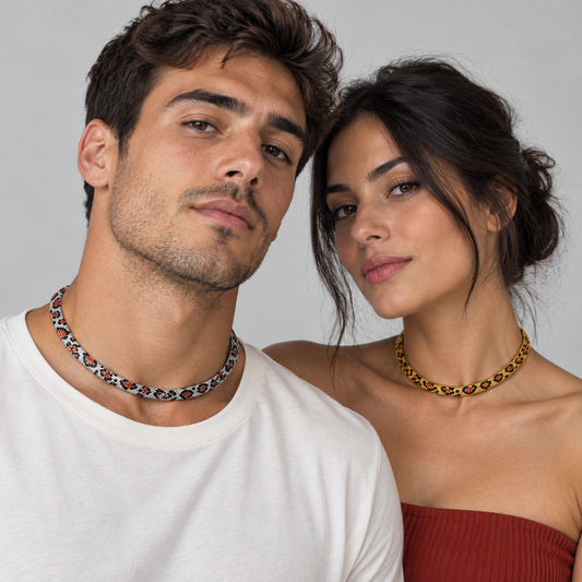Collar Estampado Serpiente